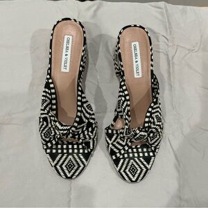 Chelsea and Violet fabric women’s/mules size 8